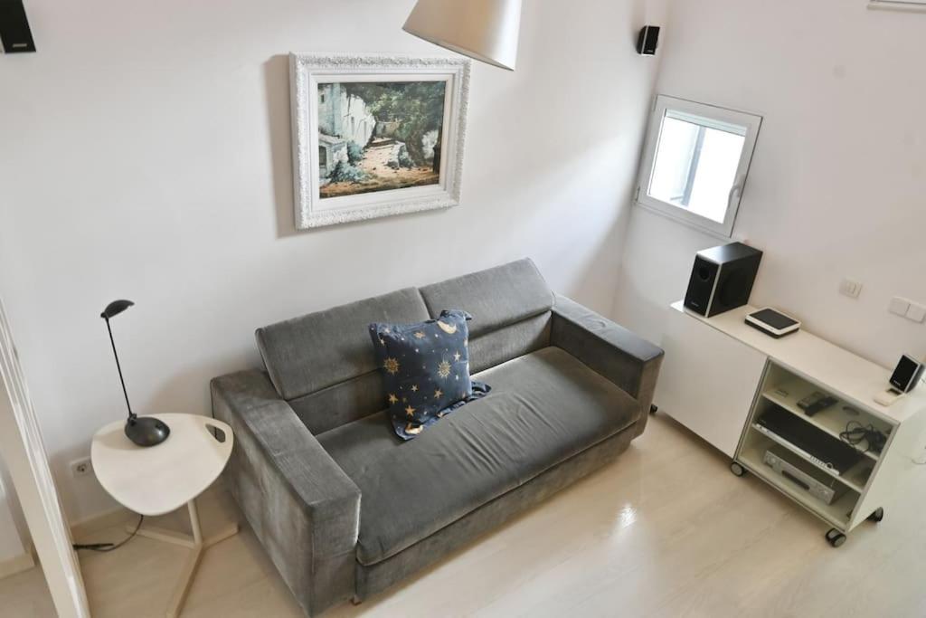 For You Rentals Apartamento Temporal Con Encanto A Pocos Metros Del Sol Myr13 Madrid Extérieur photo