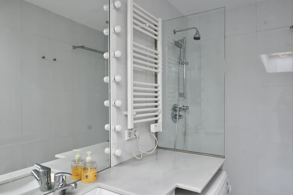 For You Rentals Apartamento Temporal Con Encanto A Pocos Metros Del Sol Myr13 Madrid Extérieur photo