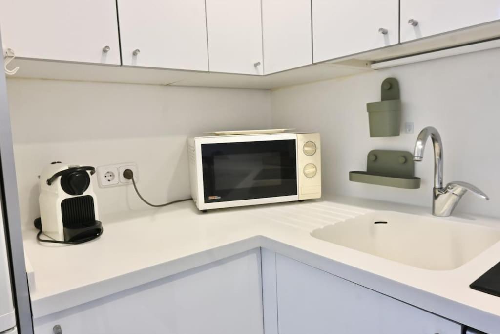 For You Rentals Apartamento Temporal Con Encanto A Pocos Metros Del Sol Myr13 Madrid Extérieur photo